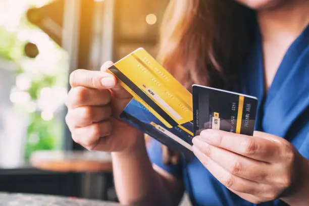 HDFC vs SBI vs ICICI – Credit Card EMI Comparison