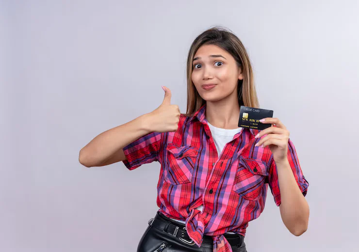 Credit card EMI vs. personal loan—which option is better?